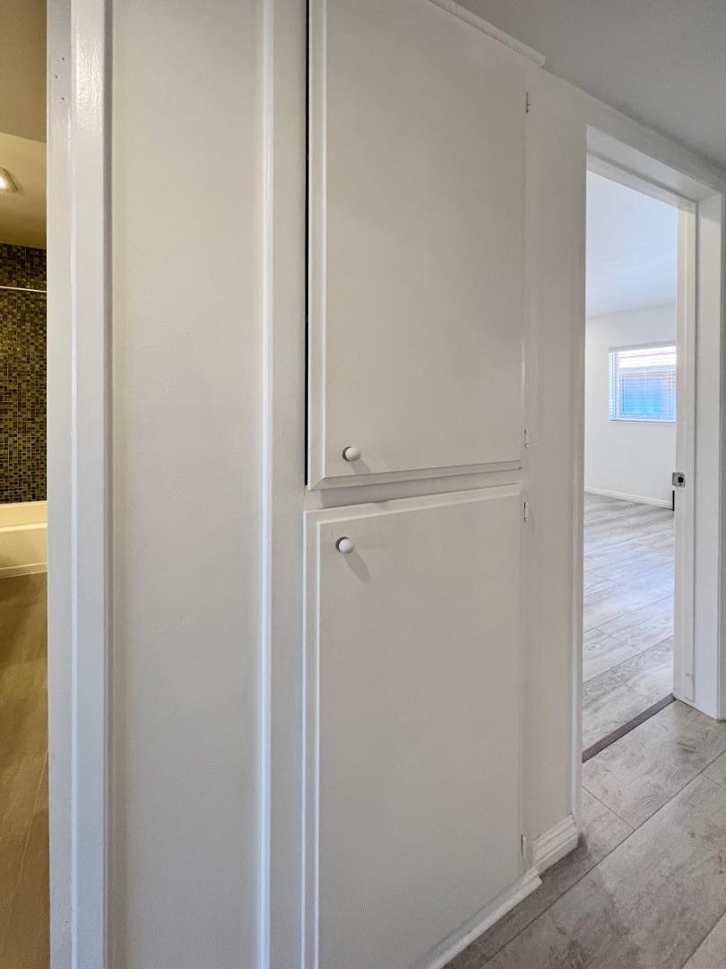 Detail Gallery Image 19 of 26 For 105 N Almansor St #4,  Alhambra,  CA 91801 - 3 Beds | 2/1 Baths