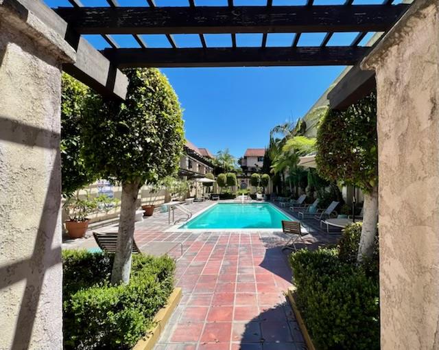 Detail Gallery Image 24 of 26 For 105 N Almansor St #4,  Alhambra,  CA 91801 - 3 Beds | 2/1 Baths