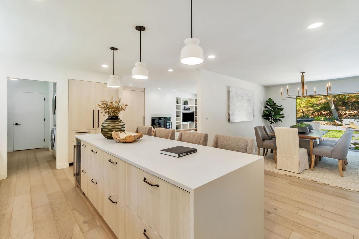 Detail Gallery Image 18 of 66 For 240 Willowbrook Dr, Portola Valley,  CA 94028 - 4 Beds | 2/1 Baths