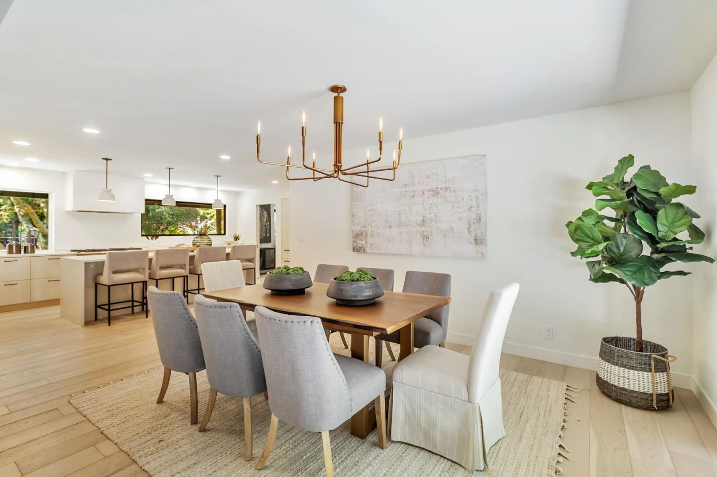 Detail Gallery Image 22 of 66 For 240 Willowbrook Dr, Portola Valley,  CA 94028 - 4 Beds | 2/1 Baths