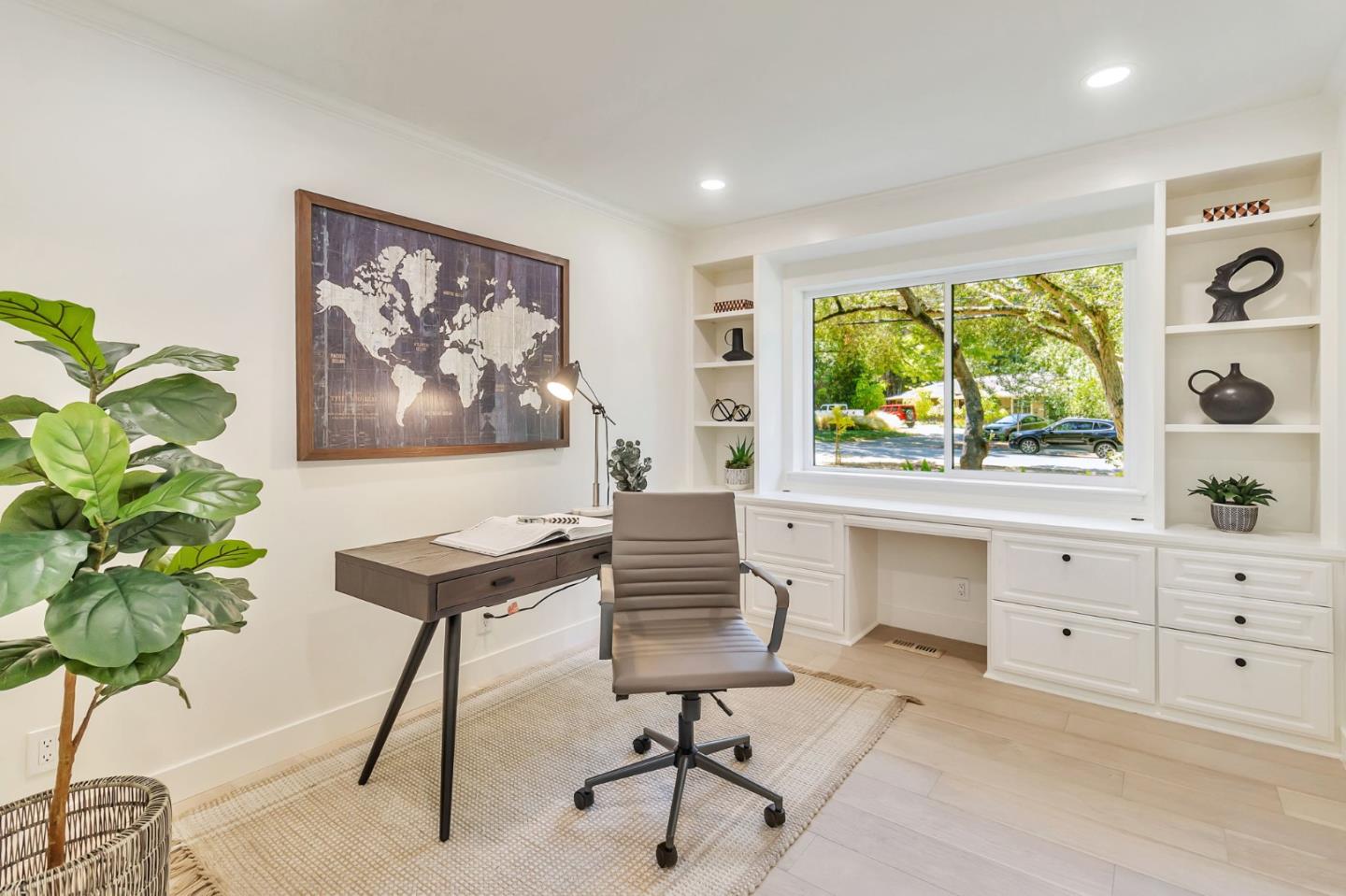Detail Gallery Image 37 of 66 For 240 Willowbrook Dr, Portola Valley,  CA 94028 - 4 Beds | 2/1 Baths
