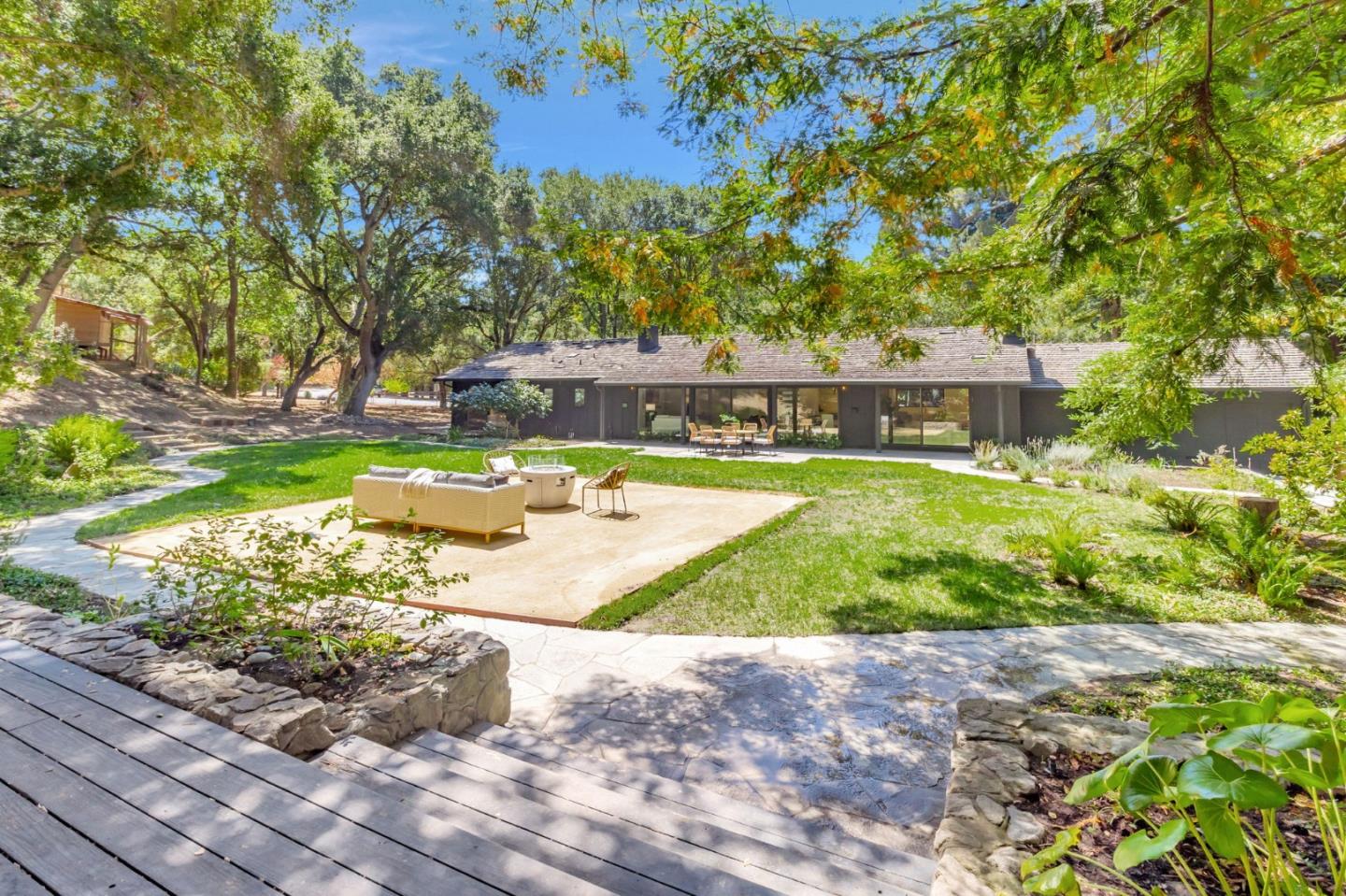 Detail Gallery Image 48 of 66 For 240 Willowbrook Dr, Portola Valley,  CA 94028 - 4 Beds | 2/1 Baths