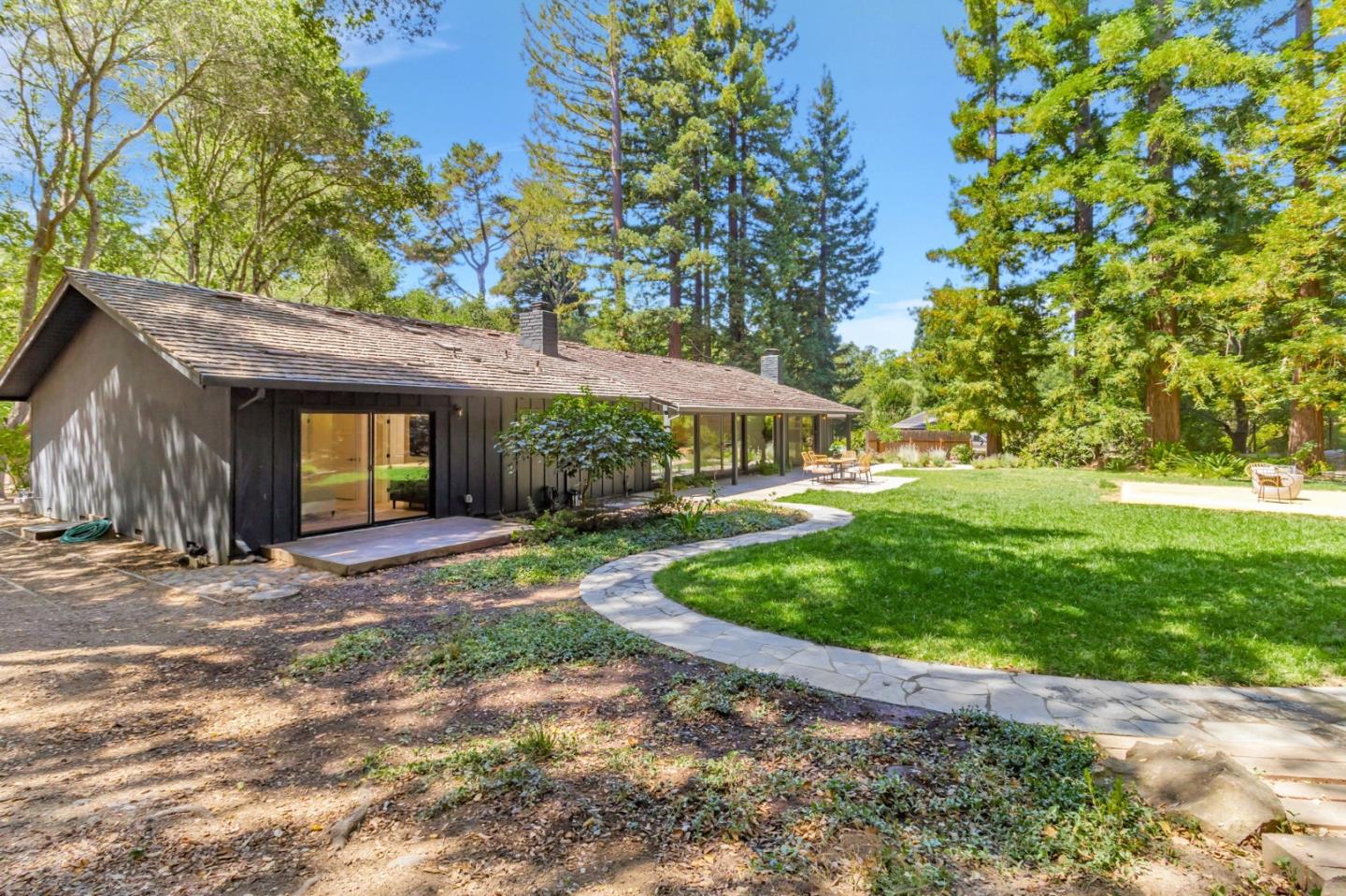 Detail Gallery Image 50 of 66 For 240 Willowbrook Dr, Portola Valley,  CA 94028 - 4 Beds | 2/1 Baths