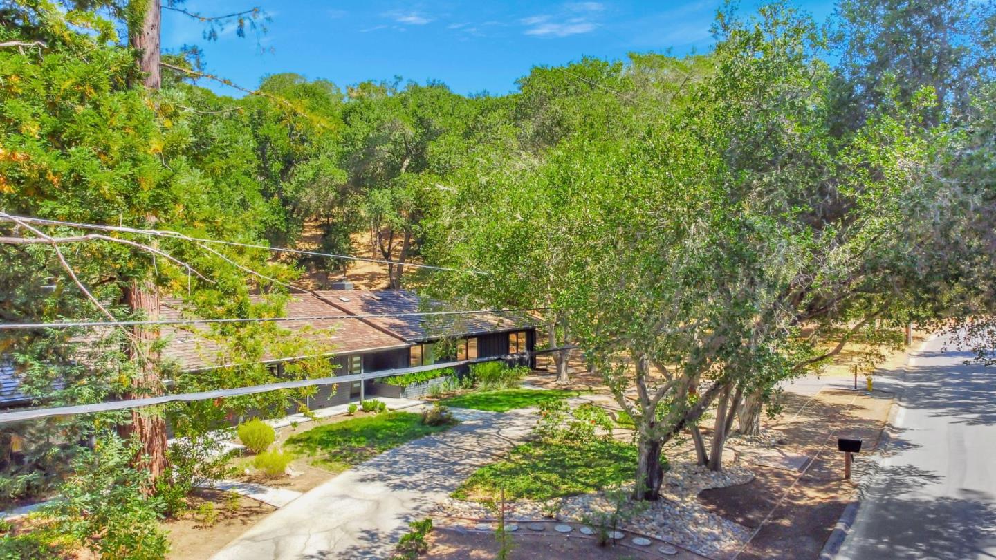 Detail Gallery Image 55 of 66 For 240 Willowbrook Dr, Portola Valley,  CA 94028 - 4 Beds | 2/1 Baths
