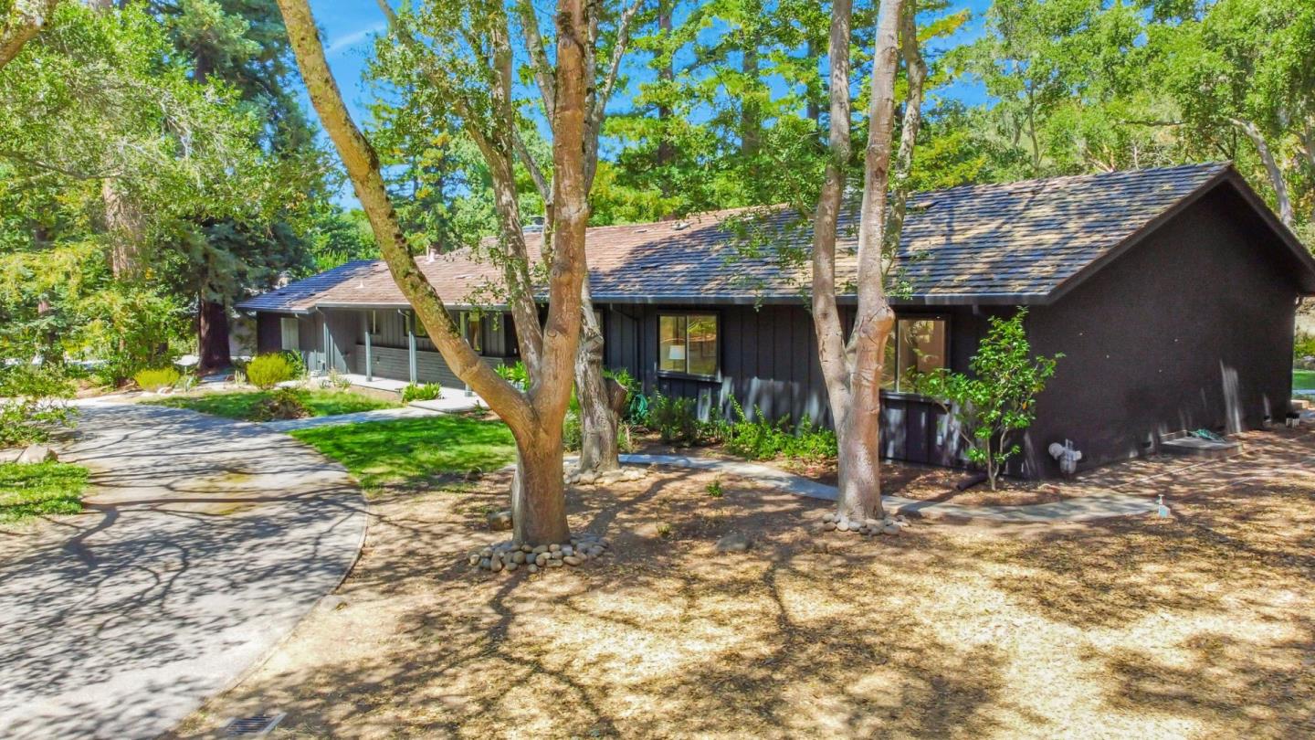 Detail Gallery Image 58 of 66 For 240 Willowbrook Dr, Portola Valley,  CA 94028 - 4 Beds | 2/1 Baths