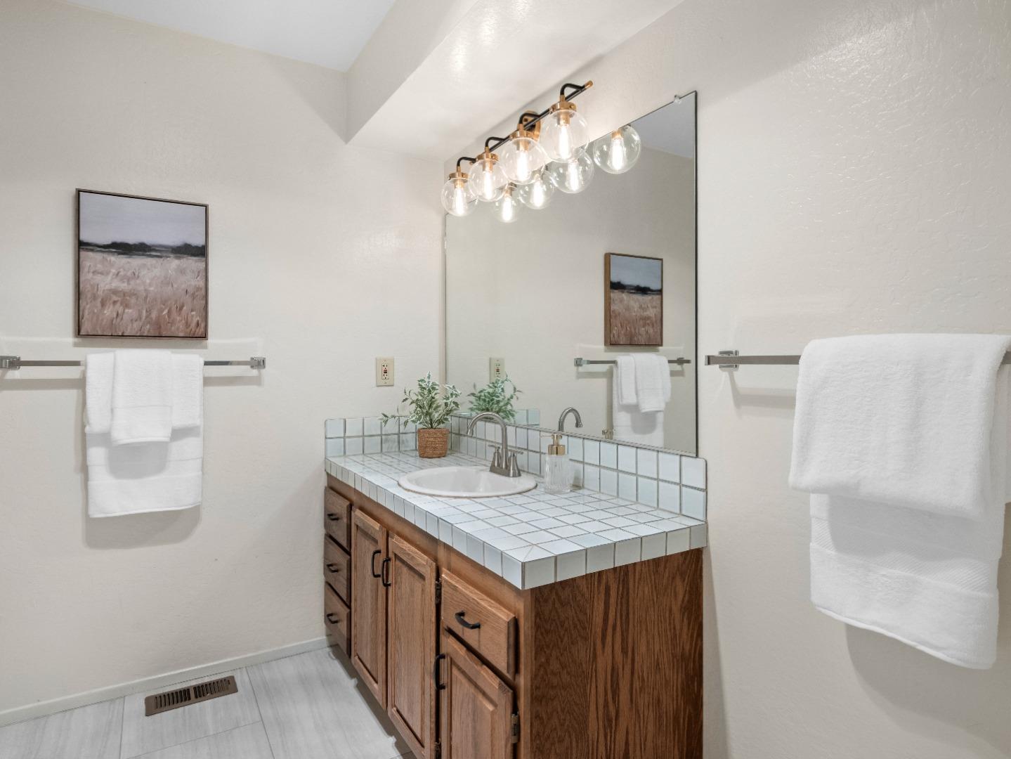 Detail Gallery Image 67 of 73 For 209 Calcita Dr, Santa Cruz,  CA 95060 - 4 Beds | 3/1 Baths