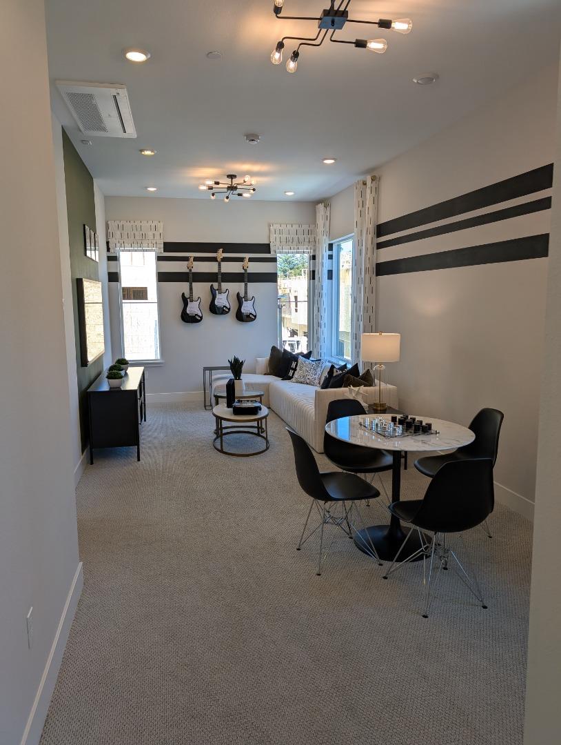 Detail Gallery Image 29 of 47 For 11210 Cottonwood Pl #35-08 PLAN 4,  Saratoga,  CA 95070 - 4 Beds | 4 Baths