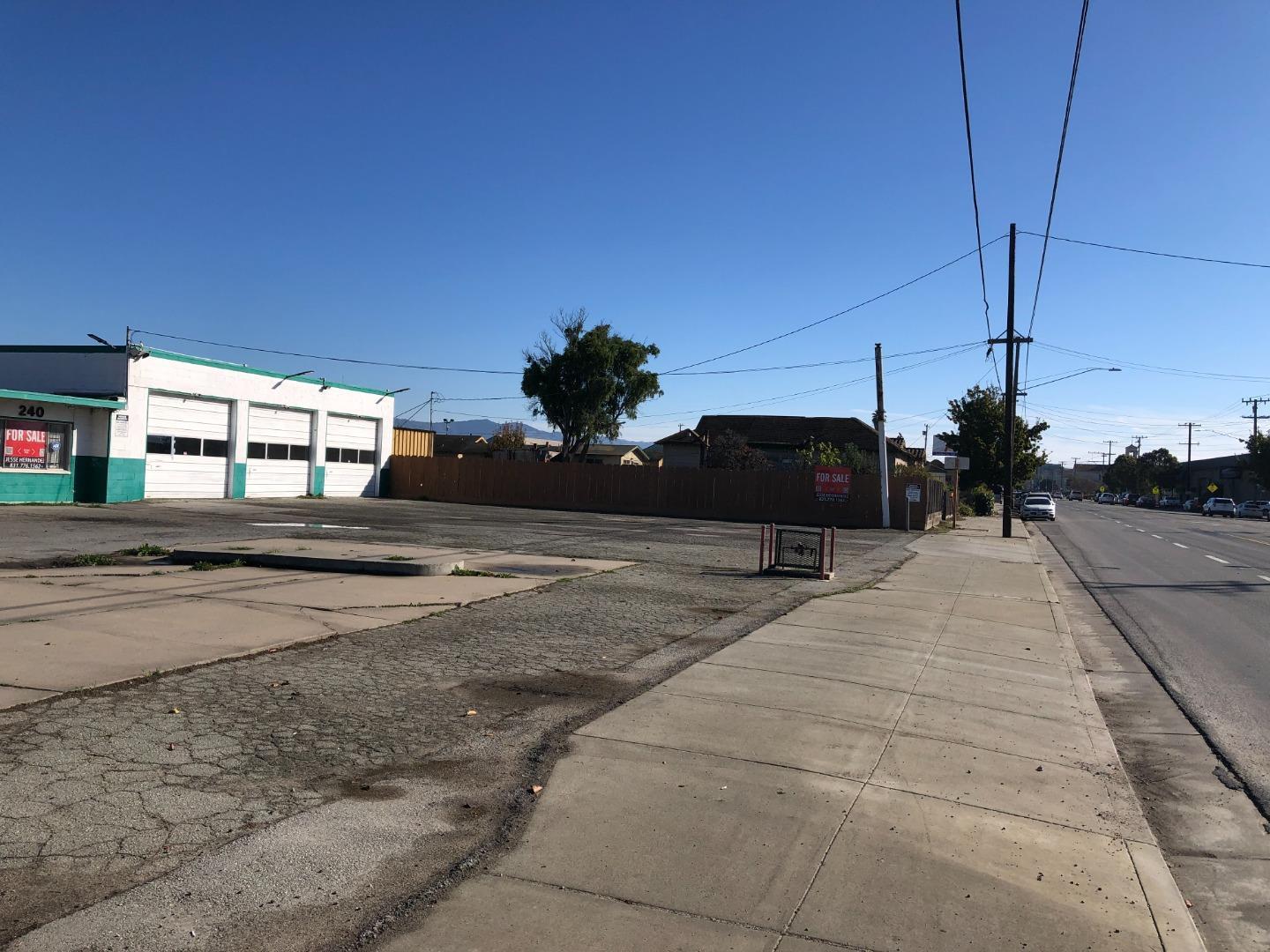 240 West Market Street, Salinas, CA, 93901