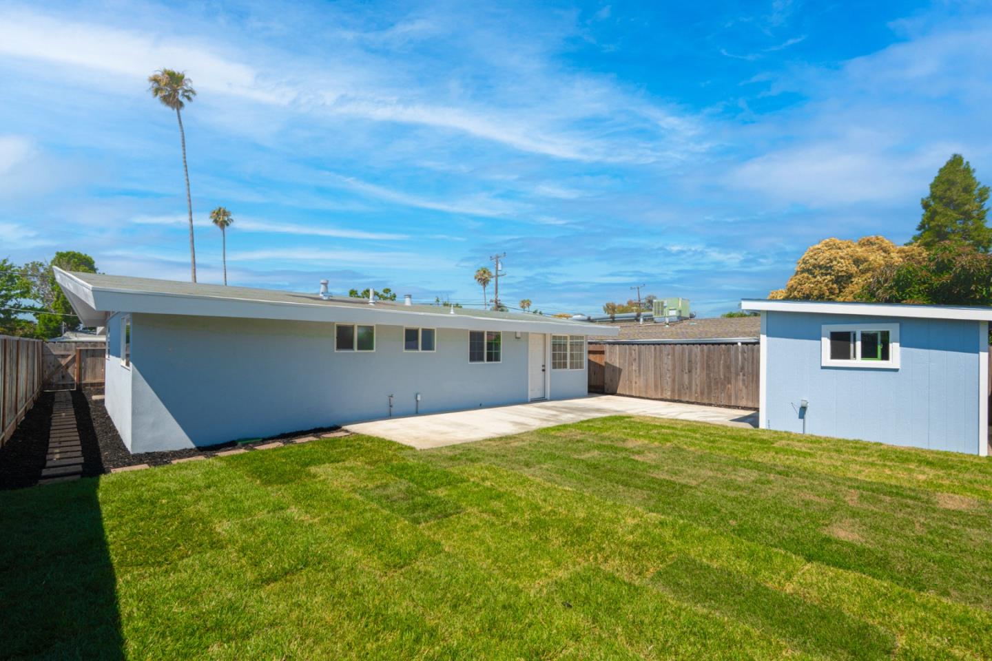 Detail Gallery Image 16 of 22 For 27846 Dolphin Ln, Hayward,  CA 94545 - 3 Beds | 2 Baths