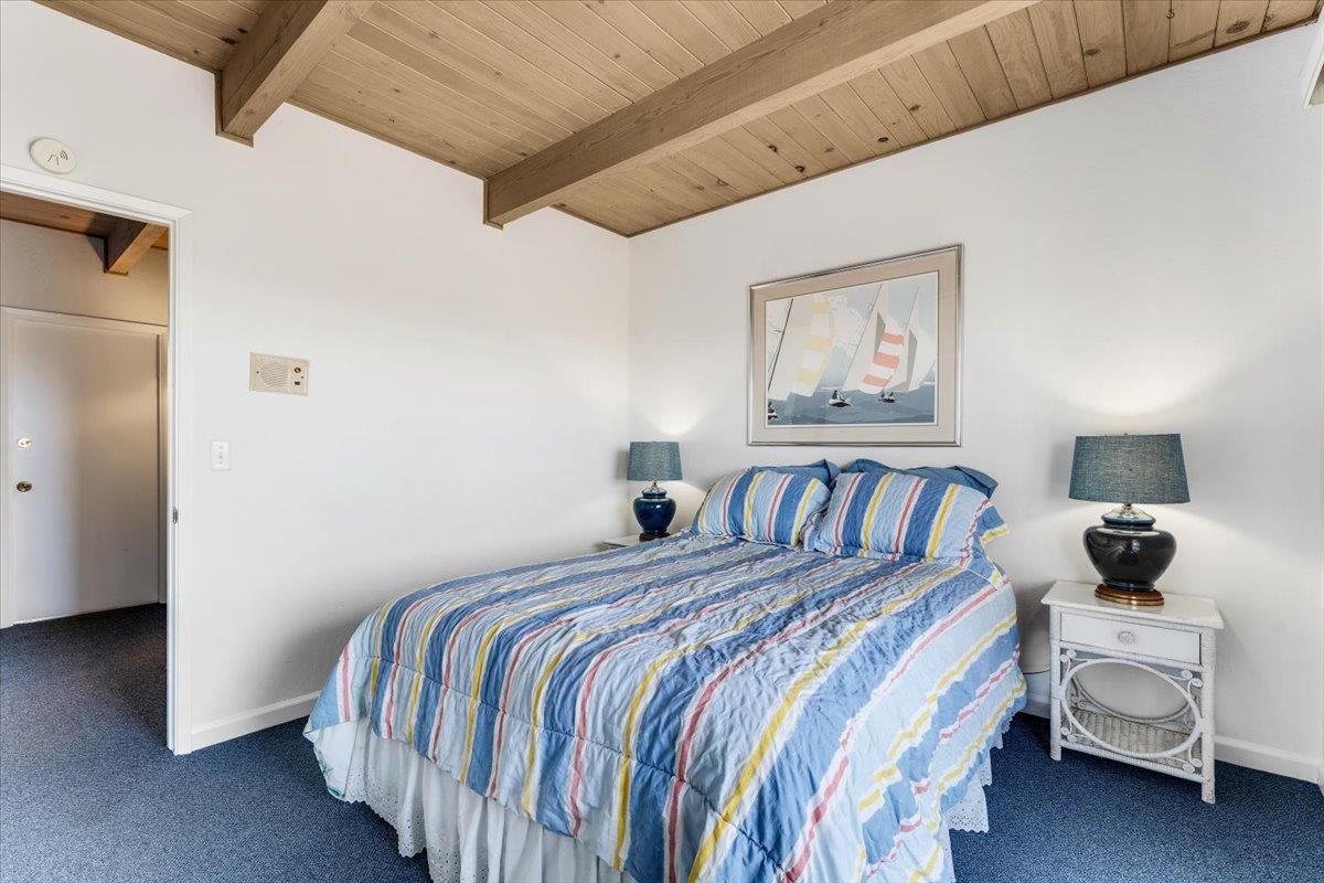 Detail Gallery Image 13 of 51 For 617 Beach Dr, Aptos,  CA 95003 - 4 Beds | 2/1 Baths