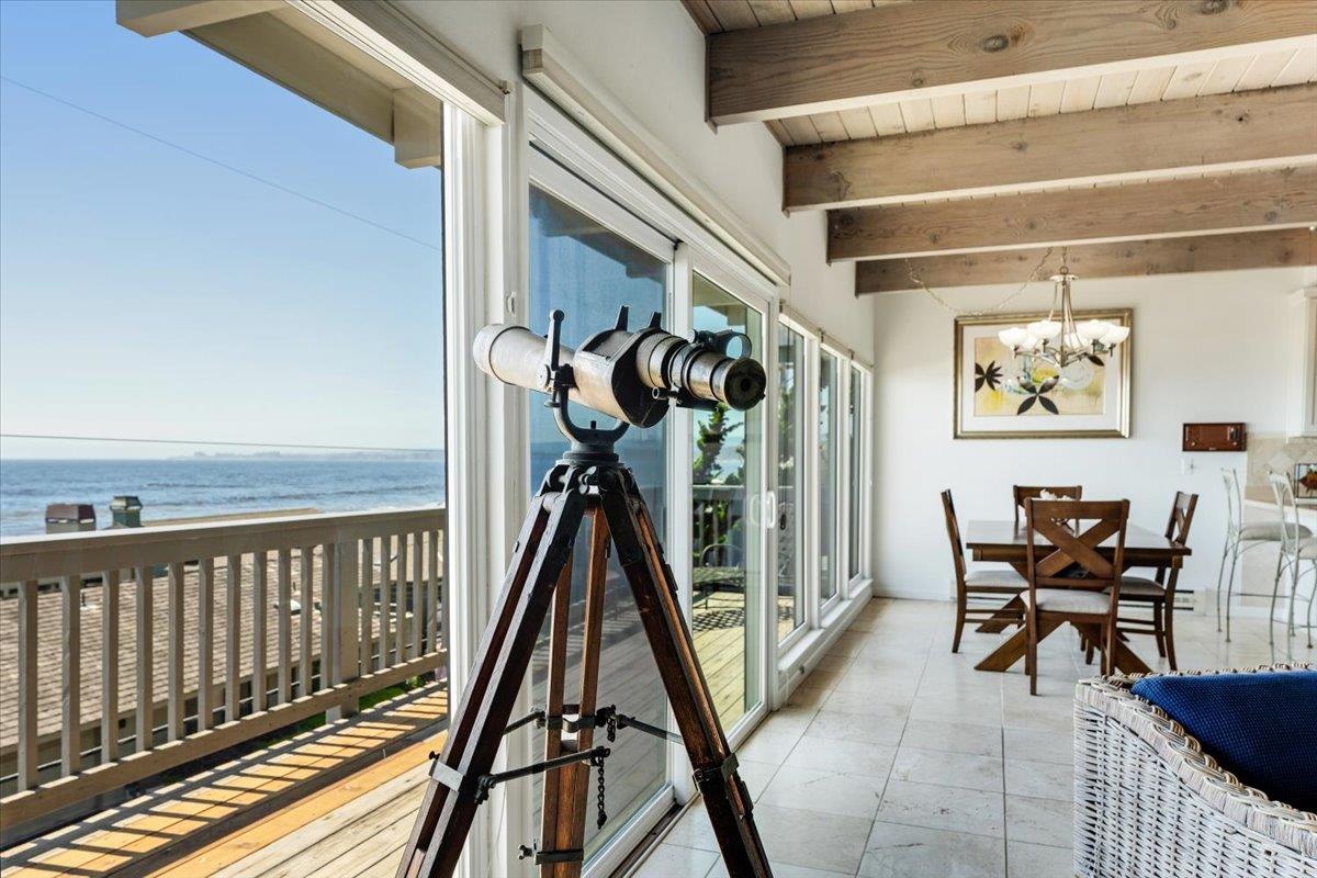 Detail Gallery Image 21 of 51 For 617 Beach Dr, Aptos,  CA 95003 - 4 Beds | 2/1 Baths