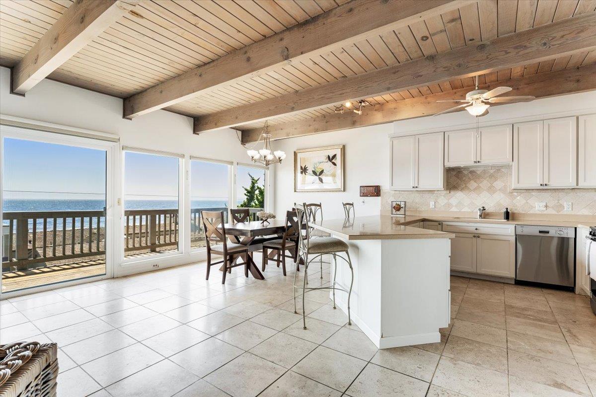 Detail Gallery Image 22 of 51 For 617 Beach Dr, Aptos,  CA 95003 - 4 Beds | 2/1 Baths