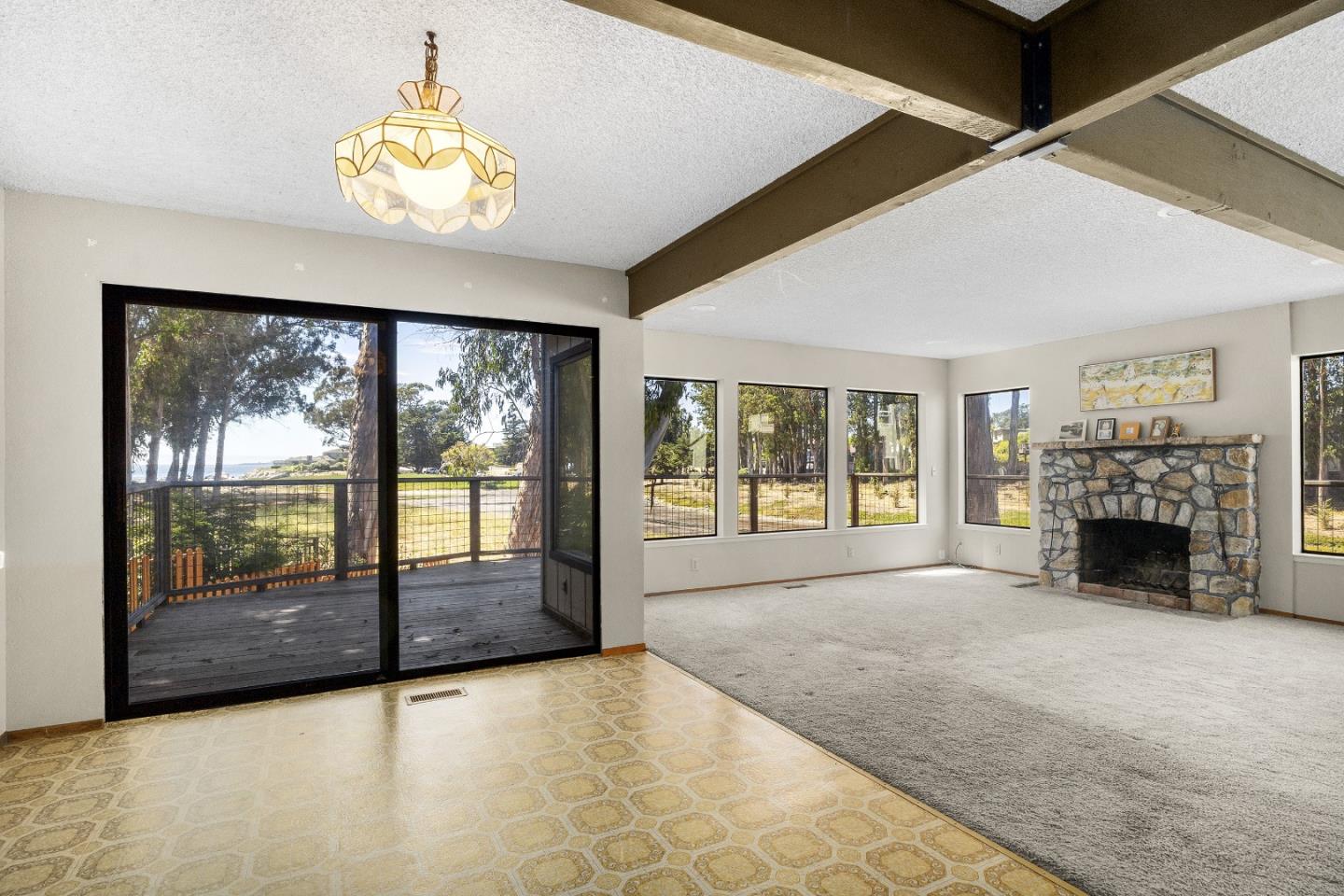 Detail Gallery Image 9 of 13 For 125 Moran Way, Santa Cruz,  CA 95062 - 3 Beds | 2 Baths