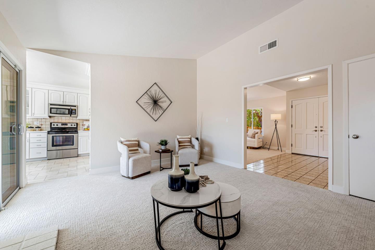 Detail Gallery Image 17 of 36 For 576 Albion Dr, San Jose,  CA 95136 - 4 Beds | 2 Baths