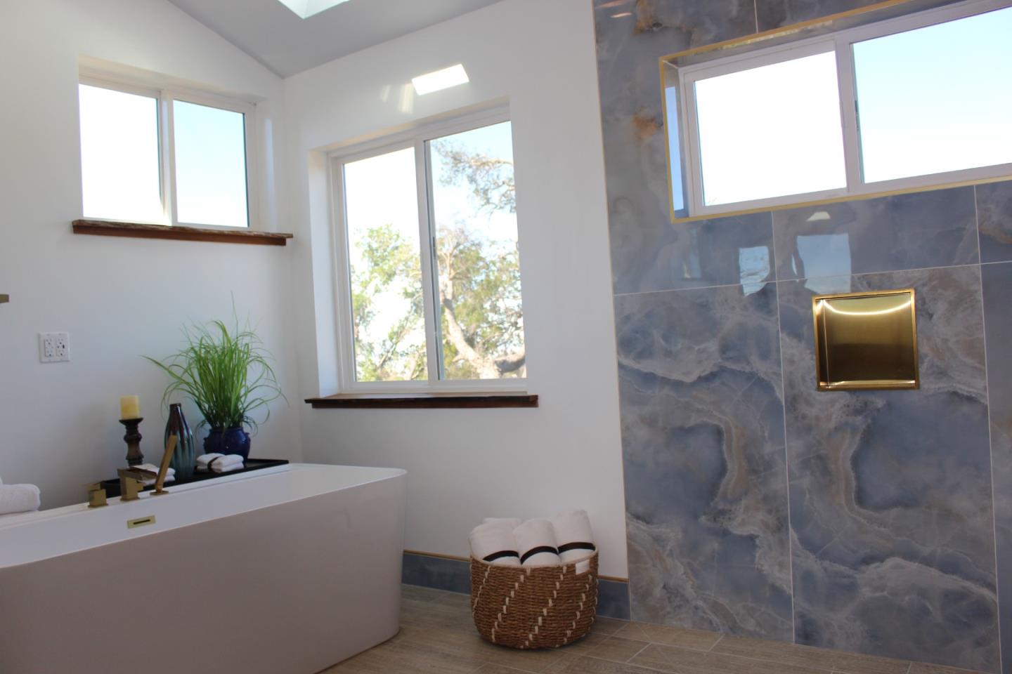 Detail Gallery Image 20 of 29 For 10701 Empire Grade, Santa Cruz,  CA 95060 - 3 Beds | 2 Baths