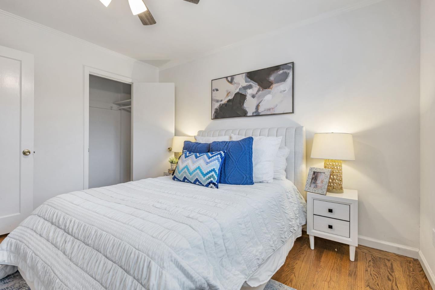 Detail Gallery Image 13 of 30 For 569 Chenery St, San Francisco,  CA 94131 - 3 Beds | 1 Baths
