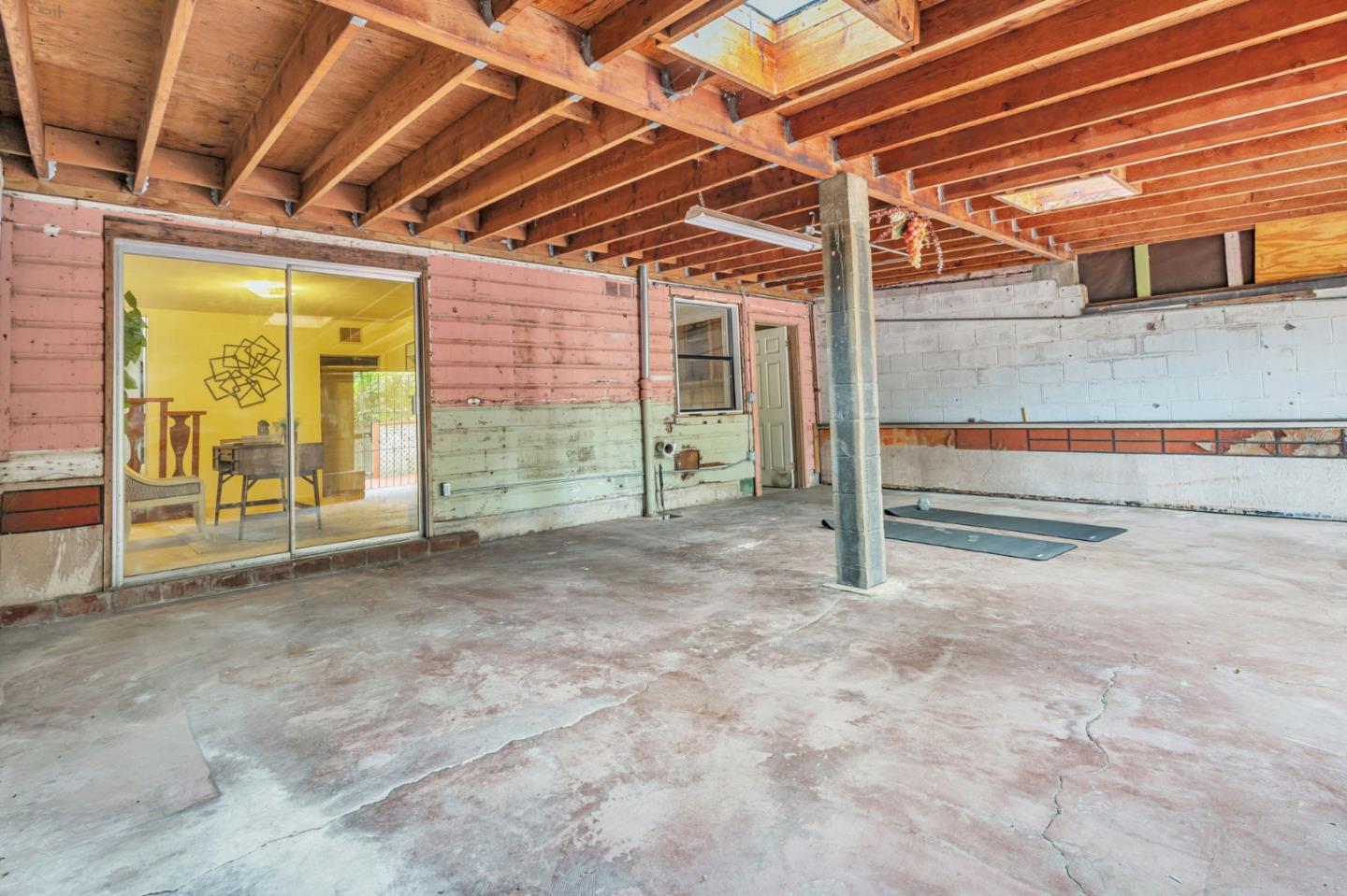 Detail Gallery Image 23 of 30 For 569 Chenery St, San Francisco,  CA 94131 - 3 Beds | 1 Baths