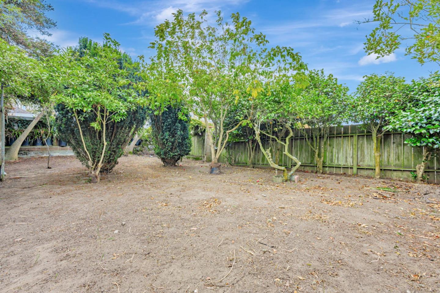 Detail Gallery Image 28 of 30 For 569 Chenery St, San Francisco,  CA 94131 - 3 Beds | 1 Baths
