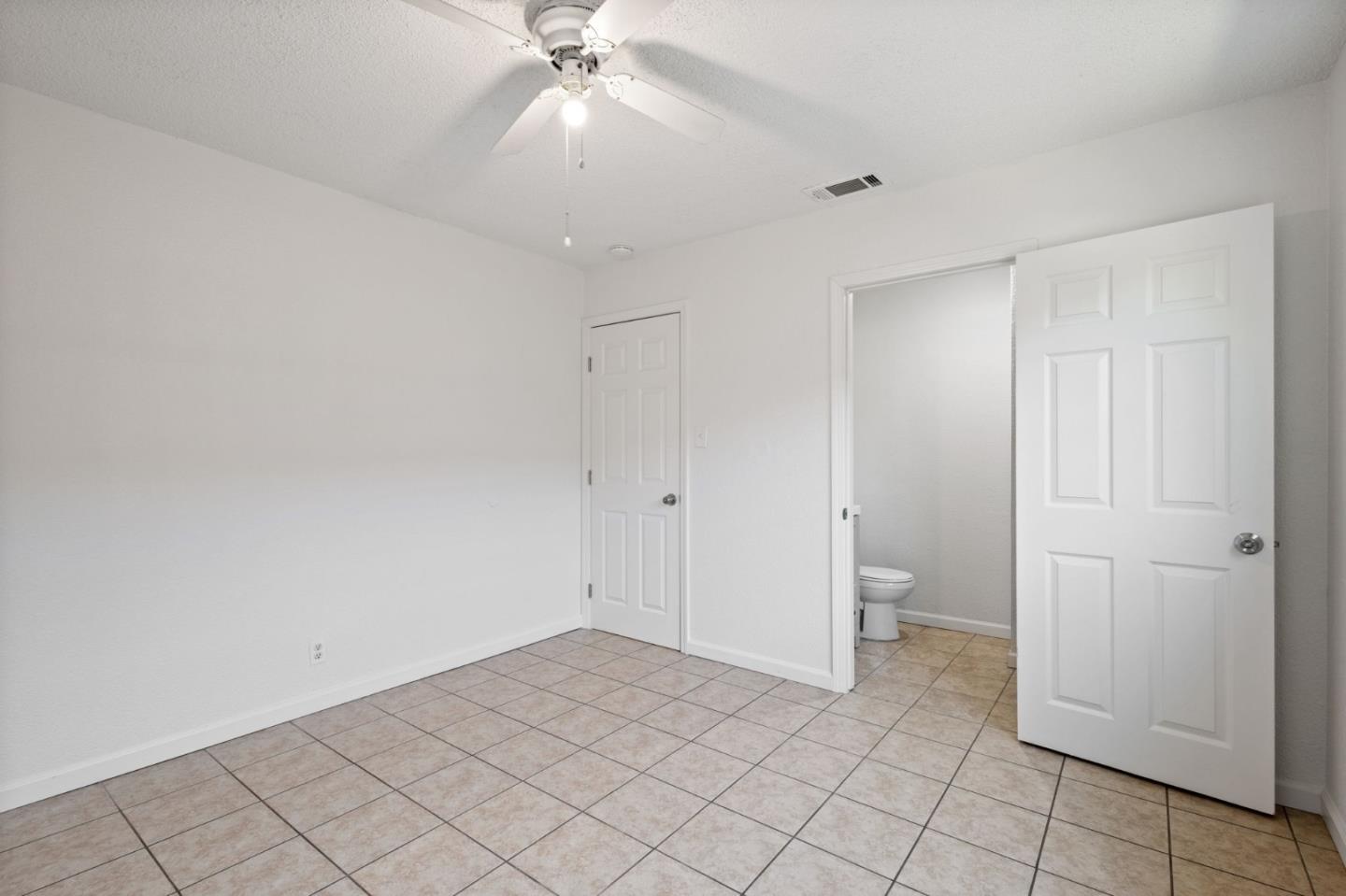 Detail Gallery Image 15 of 23 For 184 Parkwest St, Merced,  CA 95341 - 3 Beds | 2 Baths