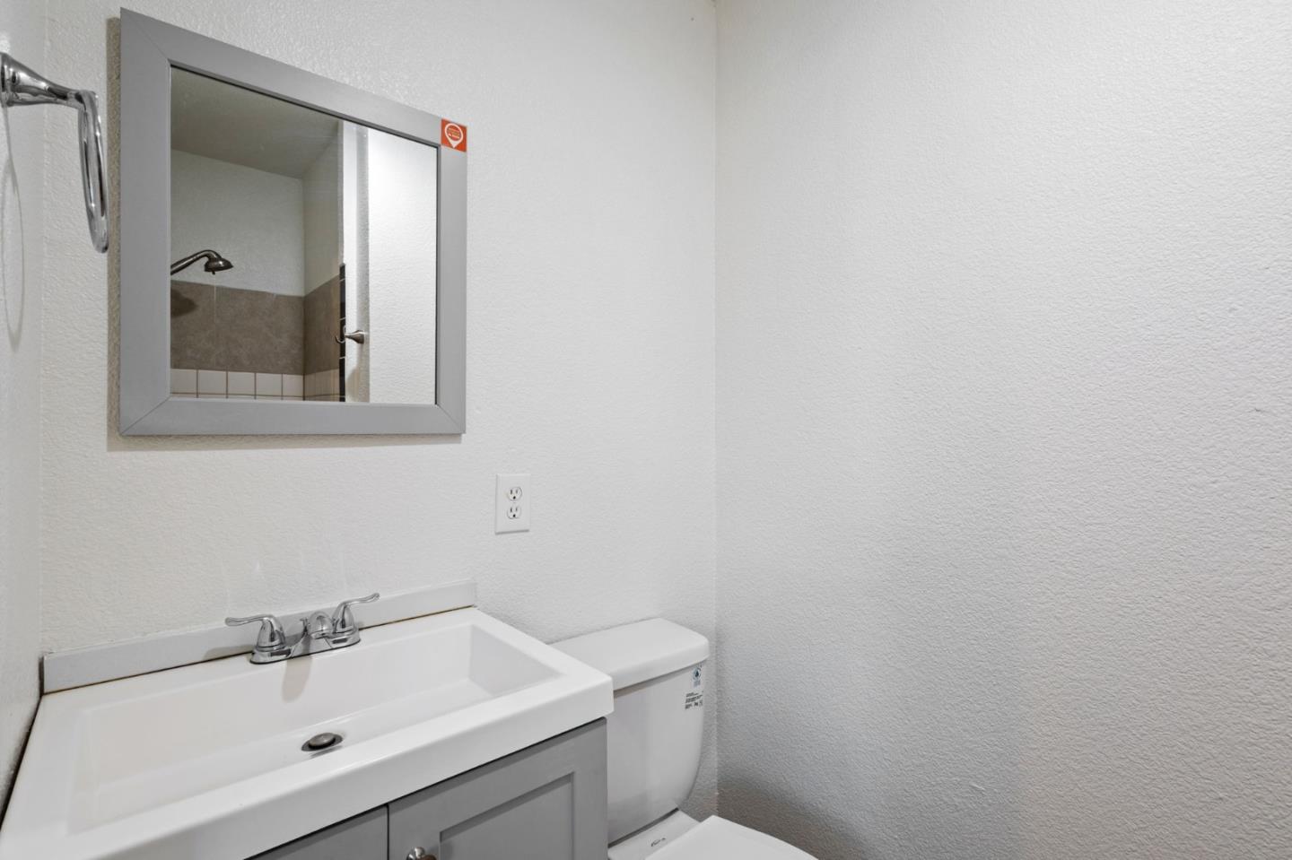 Detail Gallery Image 17 of 23 For 184 Parkwest St, Merced,  CA 95341 - 3 Beds | 2 Baths