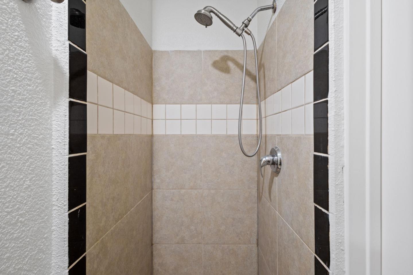 Detail Gallery Image 18 of 23 For 184 Parkwest St, Merced,  CA 95341 - 3 Beds | 2 Baths