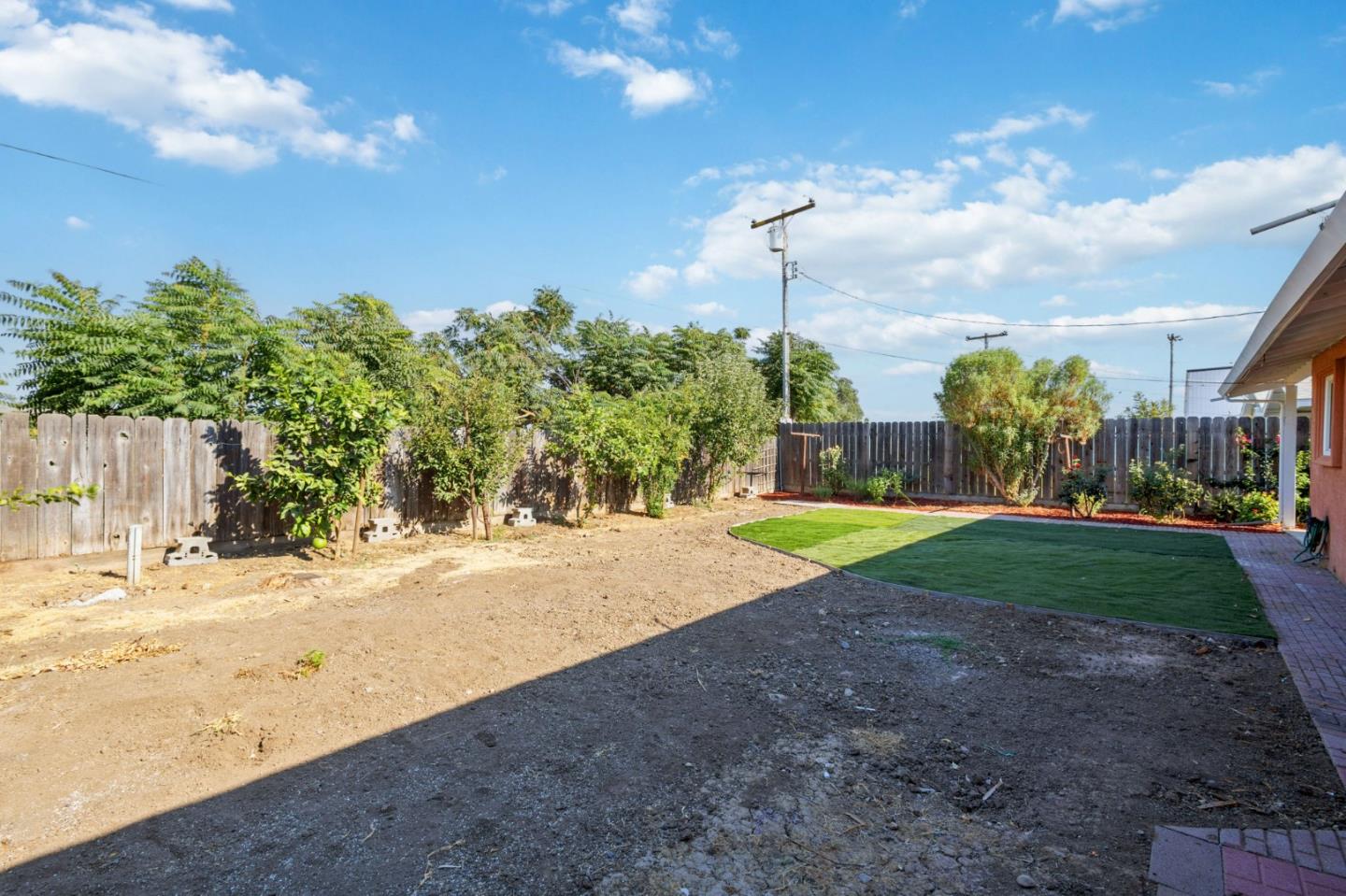 Detail Gallery Image 23 of 23 For 184 Parkwest St, Merced,  CA 95341 - 3 Beds | 2 Baths