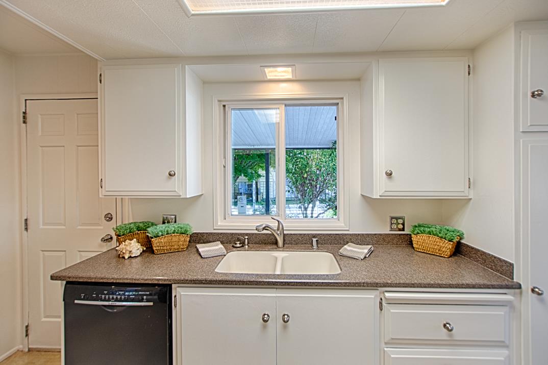 Detail Gallery Image 10 of 49 For 225 Mount Hermon #164,  Scotts Valley,  CA 95066 - 2 Beds | 2 Baths