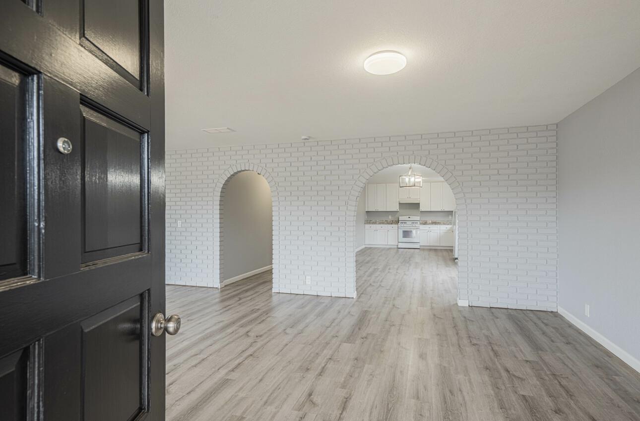 Detail Gallery Image 4 of 33 For 1708 Vosti Ave, Soledad,  CA 93960 - 4 Beds | 2 Baths