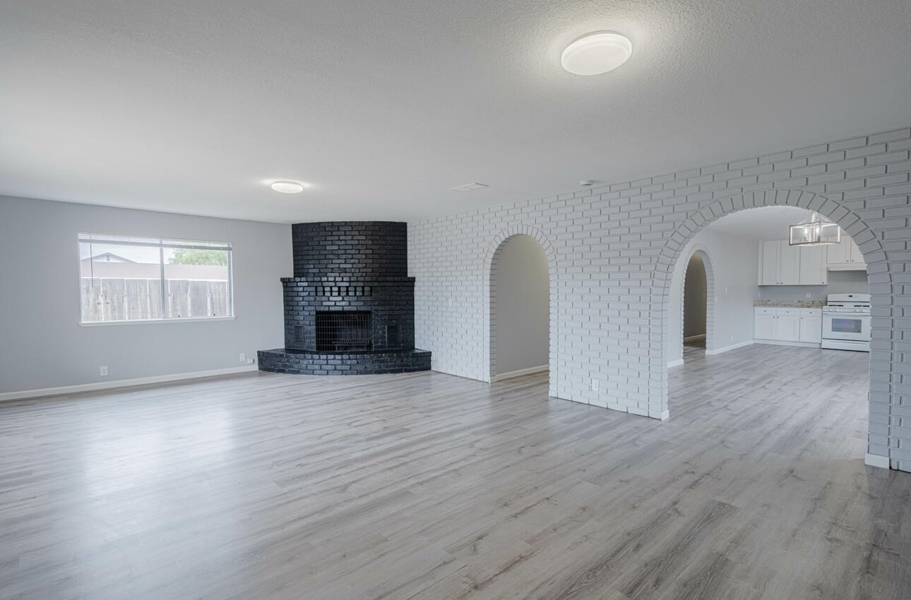 Detail Gallery Image 5 of 33 For 1708 Vosti Ave, Soledad,  CA 93960 - 4 Beds | 2 Baths