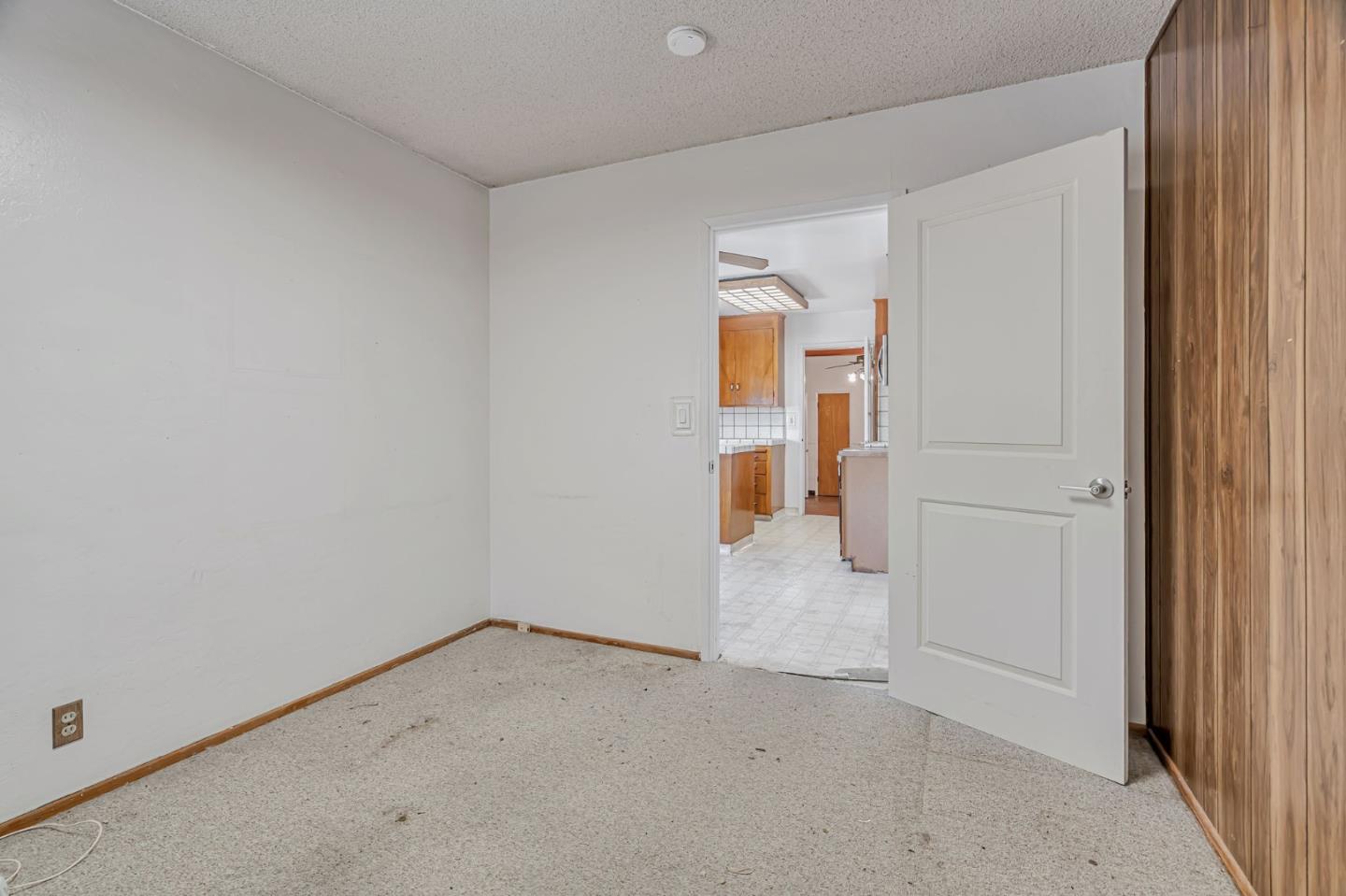 Detail Gallery Image 18 of 49 For 390 Lawndale Ave, Campbell,  CA 95008 - 3 Beds | 1/1 Baths