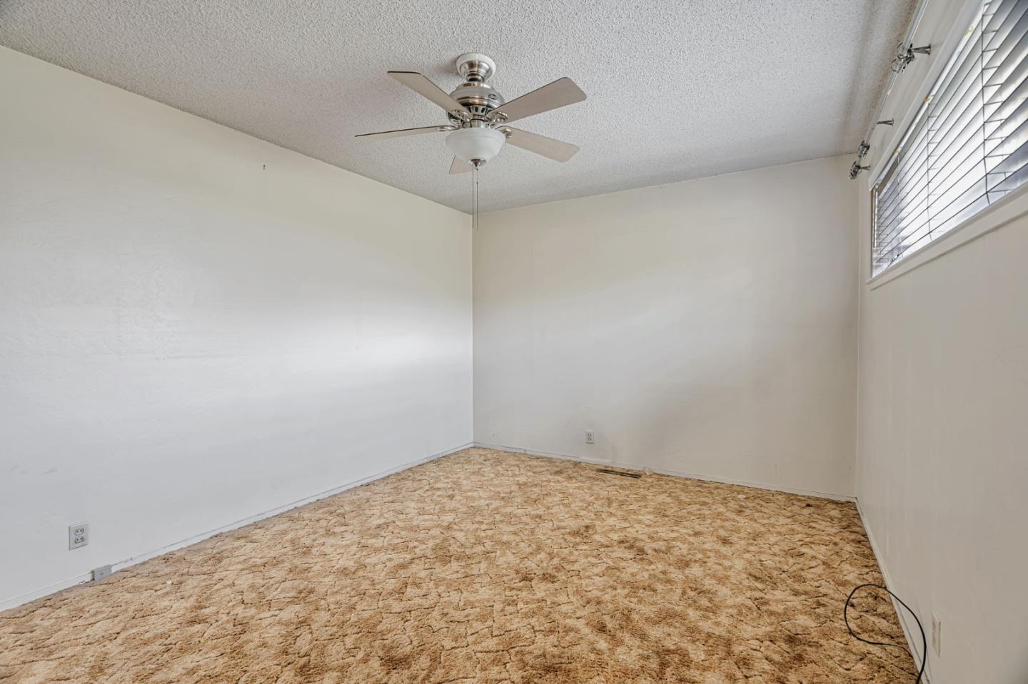 Detail Gallery Image 27 of 49 For 390 Lawndale Ave, Campbell,  CA 95008 - 3 Beds | 1/1 Baths