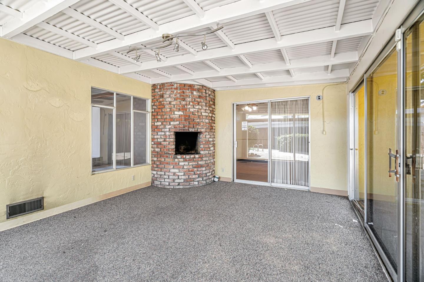 Detail Gallery Image 43 of 49 For 390 Lawndale Ave, Campbell,  CA 95008 - 3 Beds | 1/1 Baths