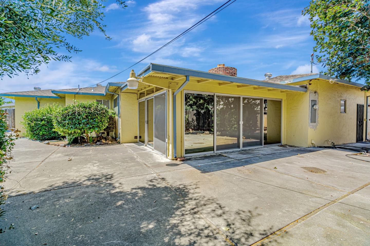 Detail Gallery Image 48 of 49 For 390 Lawndale Ave, Campbell,  CA 95008 - 3 Beds | 1/1 Baths
