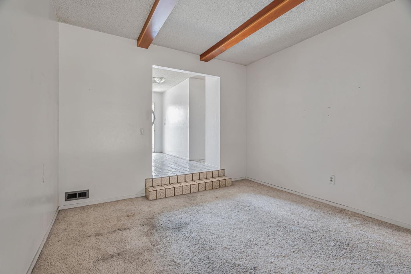 Detail Gallery Image 5 of 49 For 390 Lawndale Ave, Campbell,  CA 95008 - 3 Beds | 1/1 Baths