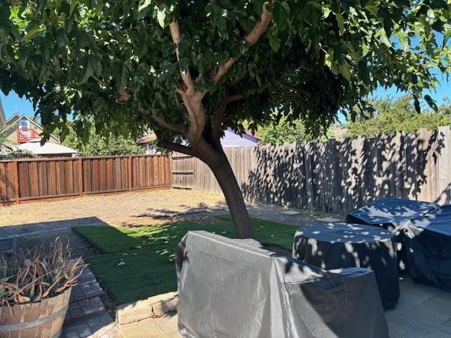 Detail Gallery Image 5 of 9 For 939 S 7th St, San Jose,  CA 95112 - – Beds | – Baths