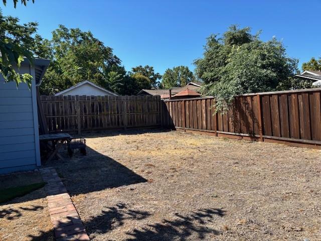 Detail Gallery Image 7 of 9 For 939 S 7th St, San Jose,  CA 95112 - – Beds | – Baths