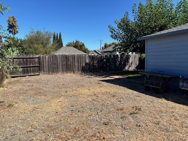Detail Gallery Image 8 of 9 For 939 S 7th St, San Jose,  CA 95112 - – Beds | – Baths
