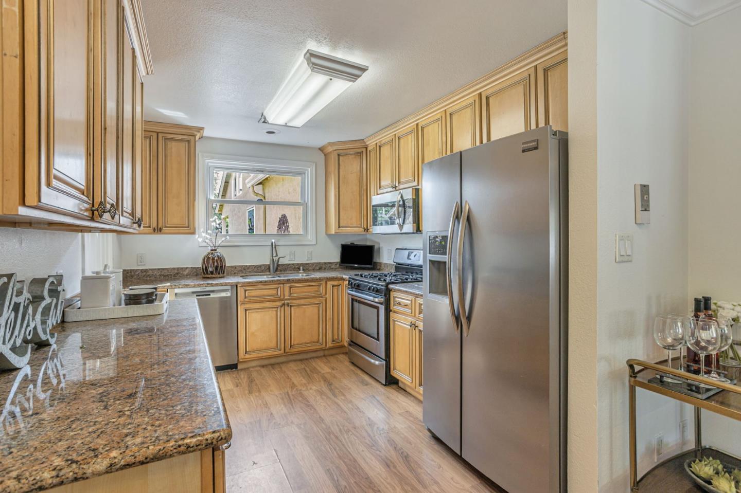 Detail Gallery Image 15 of 45 For 2398 Cherry Ave, San Jose,  CA 95125 - 3 Beds | 2 Baths