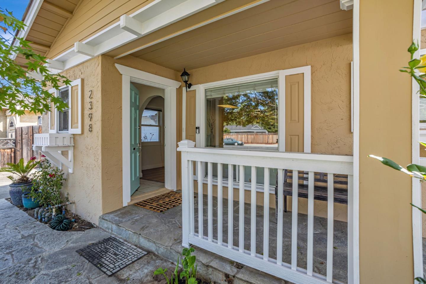 Detail Gallery Image 7 of 45 For 2398 Cherry Ave, San Jose,  CA 95125 - 3 Beds | 2 Baths