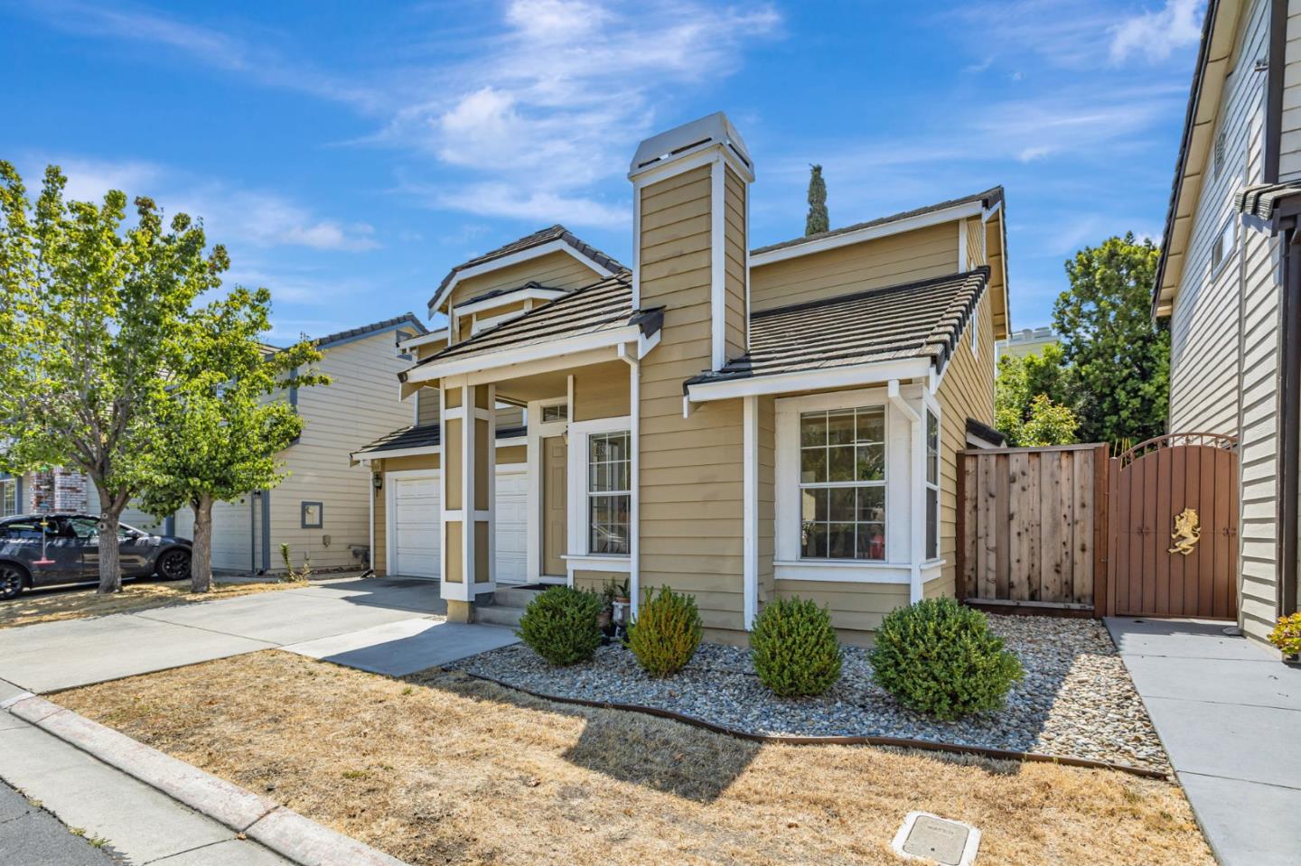 Detail Gallery Image 6 of 38 For 952 Coventry Way, Milpitas,  CA 95035 - 2 Beds | 2/1 Baths