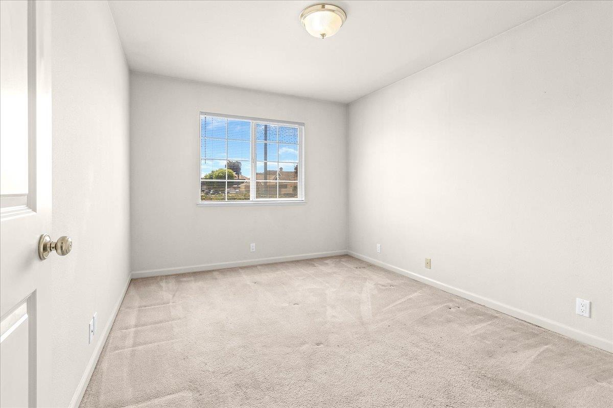 Detail Gallery Image 29 of 37 For 329 Westminster Dr, Salinas,  CA 93906 - 3 Beds | 2 Baths