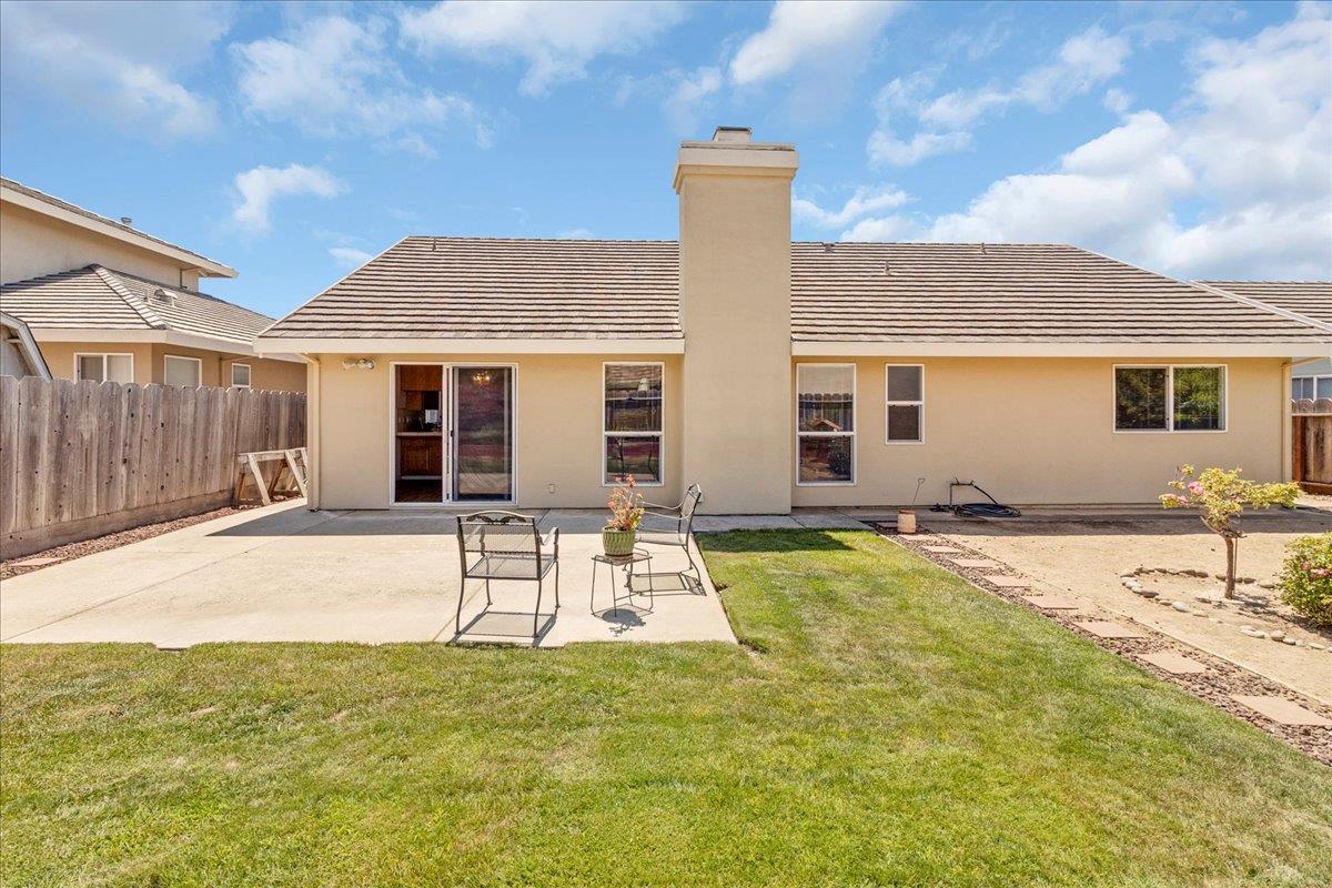 Detail Gallery Image 31 of 37 For 329 Westminster Dr, Salinas,  CA 93906 - 3 Beds | 2 Baths