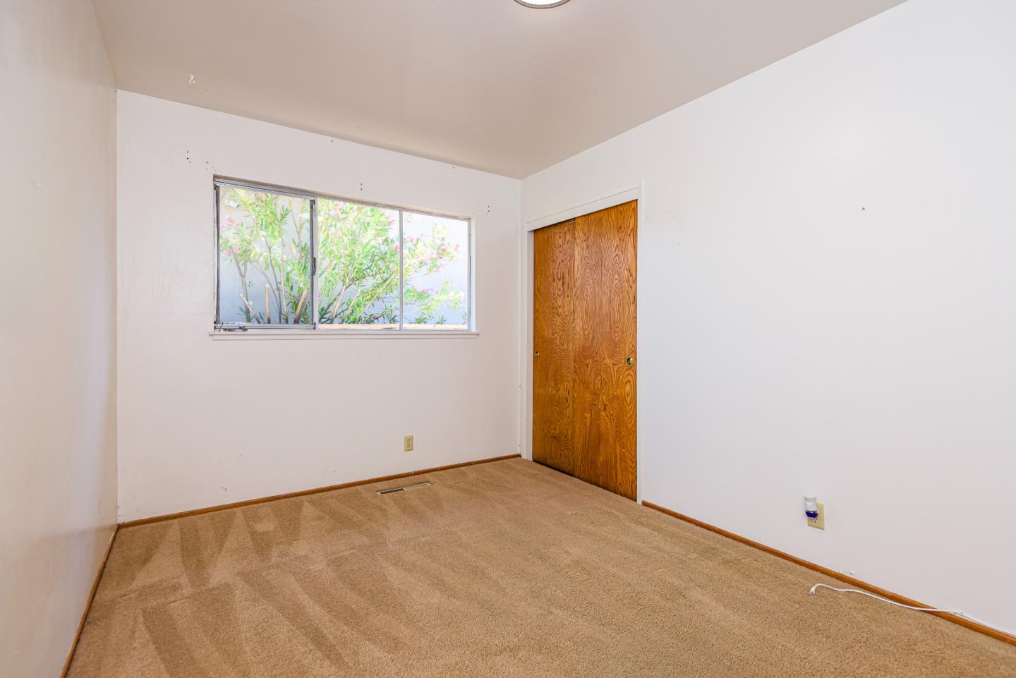 Detail Gallery Image 15 of 19 For 7558 Rainbow Dr, Cupertino,  CA 95014 - 4 Beds | 2 Baths