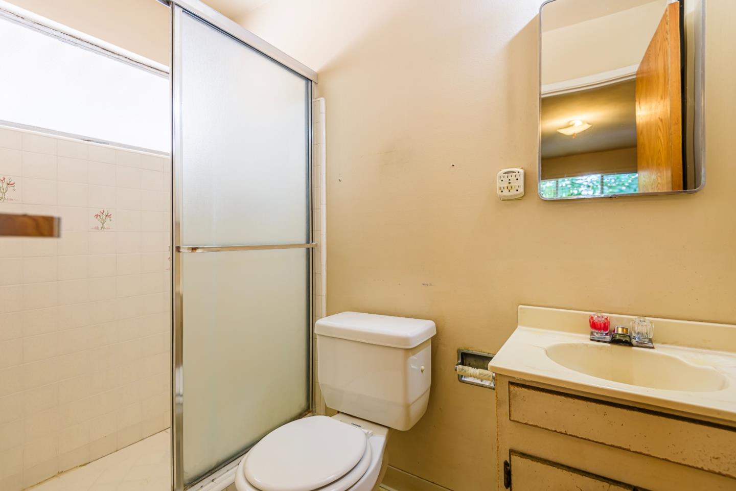 Detail Gallery Image 19 of 19 For 7558 Rainbow Dr, Cupertino,  CA 95014 - 4 Beds | 2 Baths