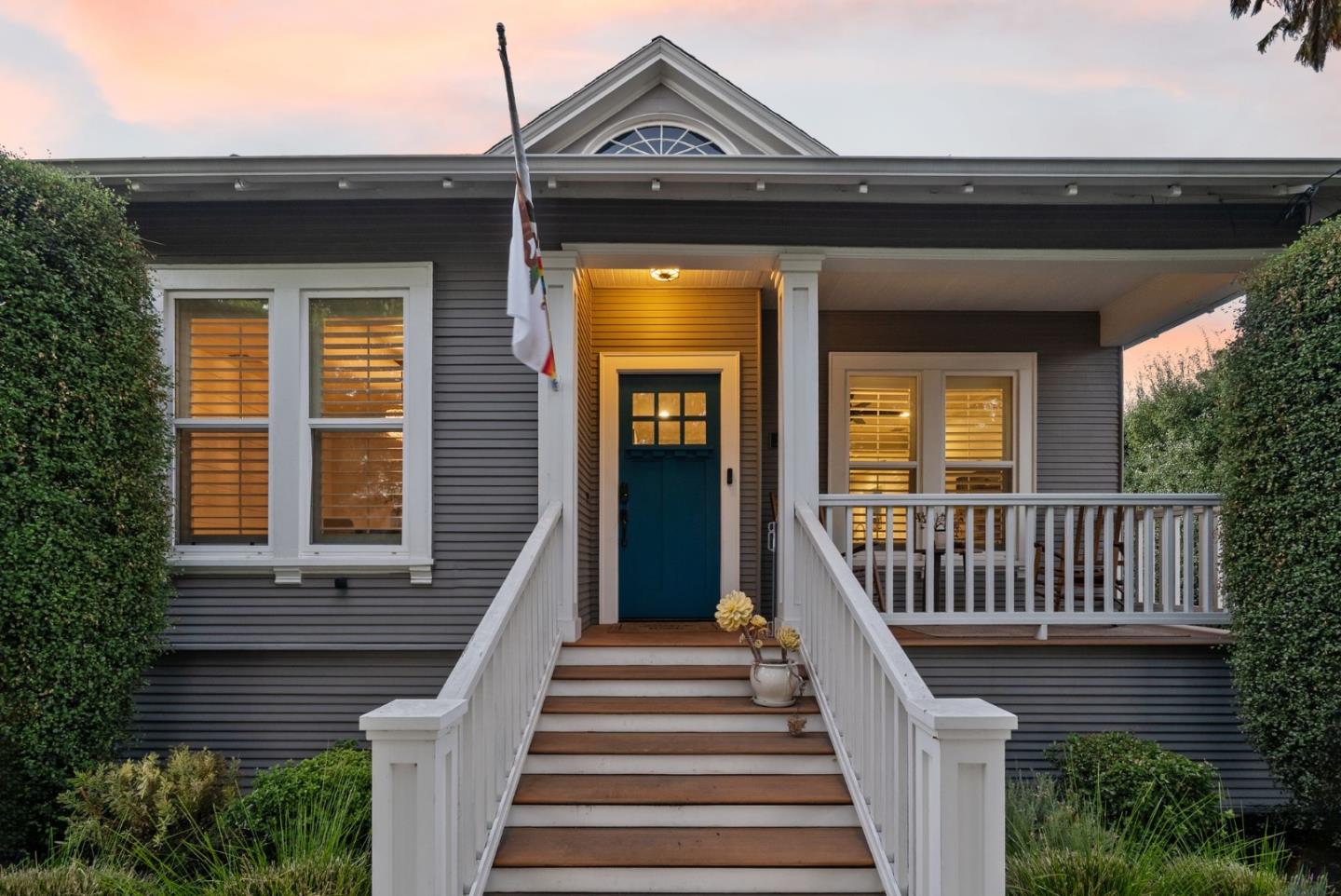 Detail Gallery Image 5 of 75 For 1201 Hester Ave, San Jose,  CA 95126 - 4 Beds | 3 Baths