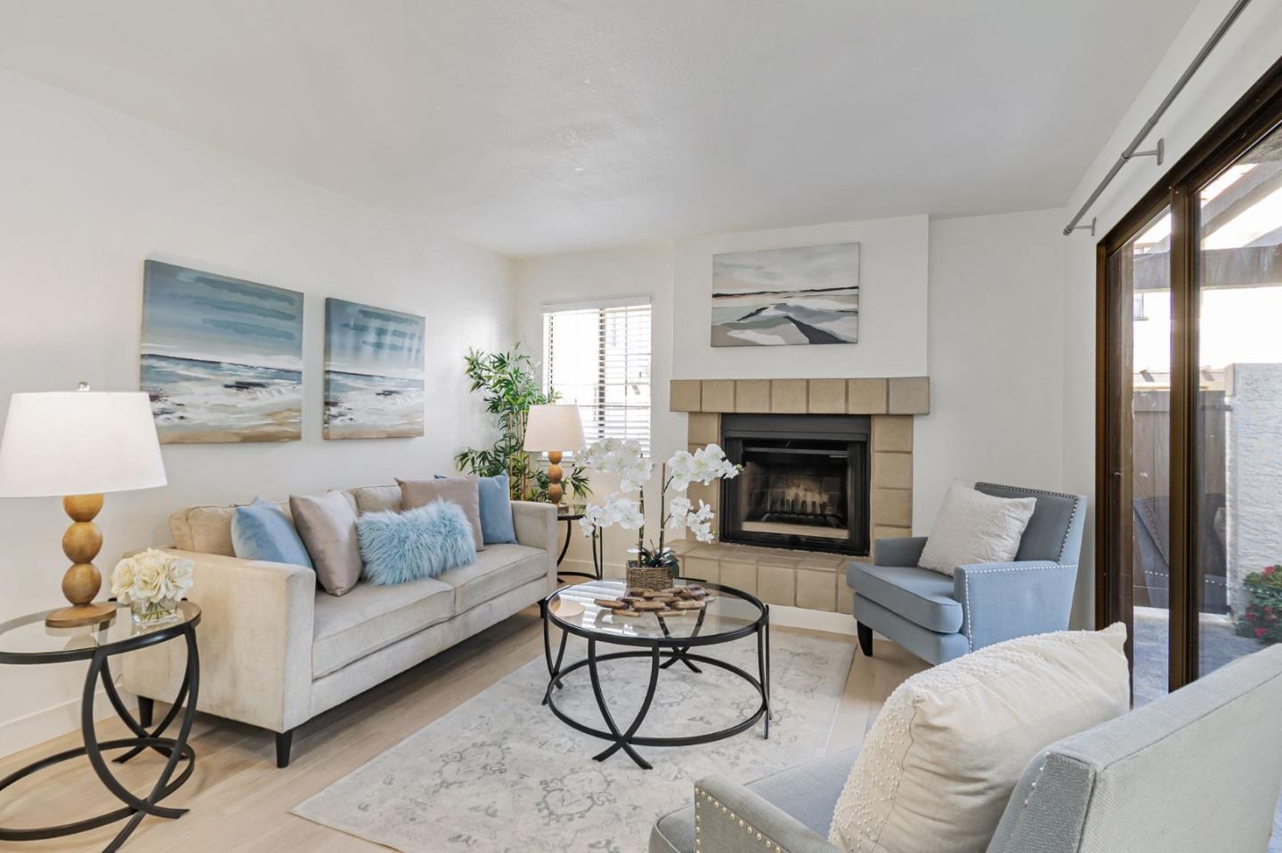 Detail Gallery Image 4 of 29 For 19972 Portal Plz, Cupertino,  CA 95014 - 2 Beds | 2/1 Baths