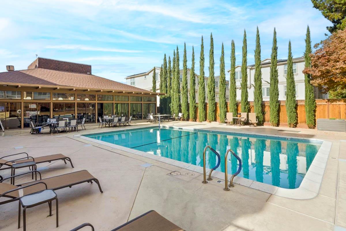 Detail Gallery Image 14 of 17 For 1700 Civic Center Dr #214,  Santa Clara,  CA 95050 - 1 Beds | 1 Baths