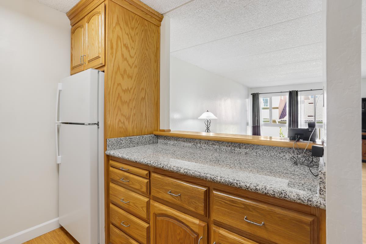 Detail Gallery Image 8 of 17 For 1700 Civic Center Dr #214,  Santa Clara,  CA 95050 - 1 Beds | 1 Baths