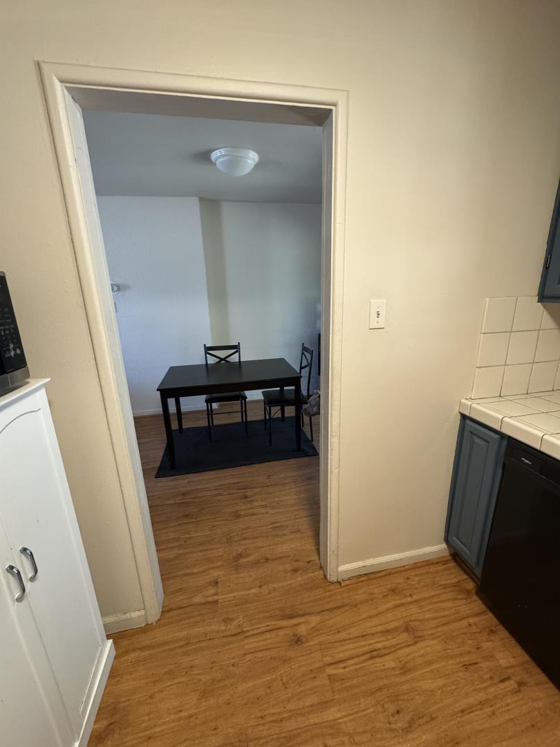 Detail Gallery Image 12 of 56 For 401 San Joaquin Ave, Antioch,  CA 94509 - 2 Beds | 1 Baths