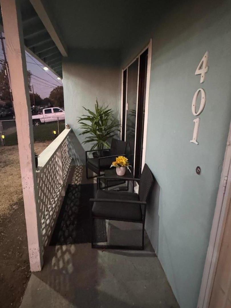Detail Gallery Image 2 of 56 For 401 San Joaquin Ave, Antioch,  CA 94509 - 2 Beds | 1 Baths